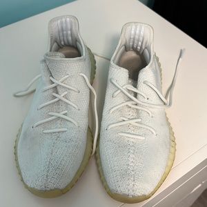 Men’s white Yeezy boosts